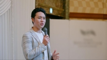 月収8万円のゴルフ場キャディが28歳で資産1.5億円に。“凡人でも再現可能”な資産形成の軌跡