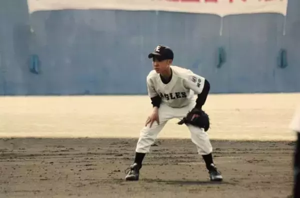 「月収8万円のゴルフ場キャディが28歳で資産1.5億円に。“凡人でも再現可能”な資産形成の軌跡」の画像