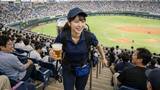 「1日300杯売った「ビールの売り子」が“壮絶な舞台裏”を語る。1杯あたりのインセンティブを暴露／東京ドームで生ビール1杯1000円、MLB球場ではいくらなのか調べてみた結果」の画像1