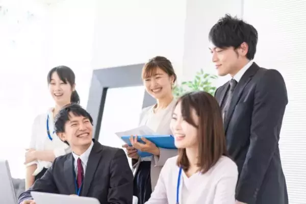 「どう責任を取るんですか？」会社の受付に怒鳴り込んできた“見慣れない男女”の衝撃の正体