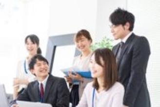 「どう責任を取るんですか？」会社の受付に怒鳴り込んできた“見慣れない男女”の衝撃の正体