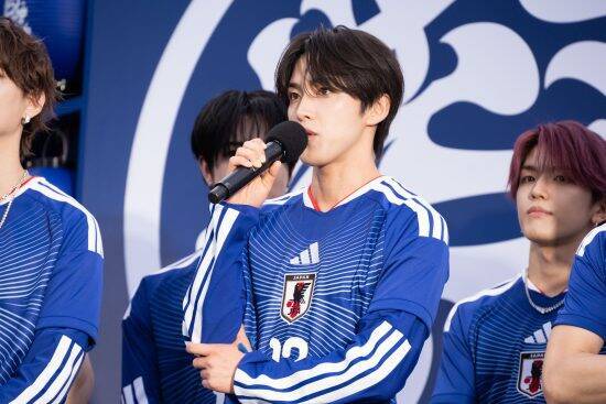 「三笘の1ミリも声援があったから」元代表・坪井慶介が激白、極限のW杯で“最後の一歩”が出る理由