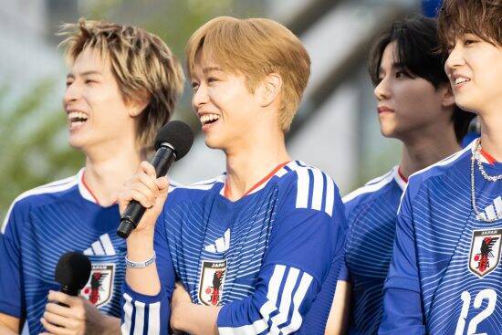 「三笘の1ミリも声援があったから」元代表・坪井慶介が激白、極限のW杯で“最後の一歩”が出る理由