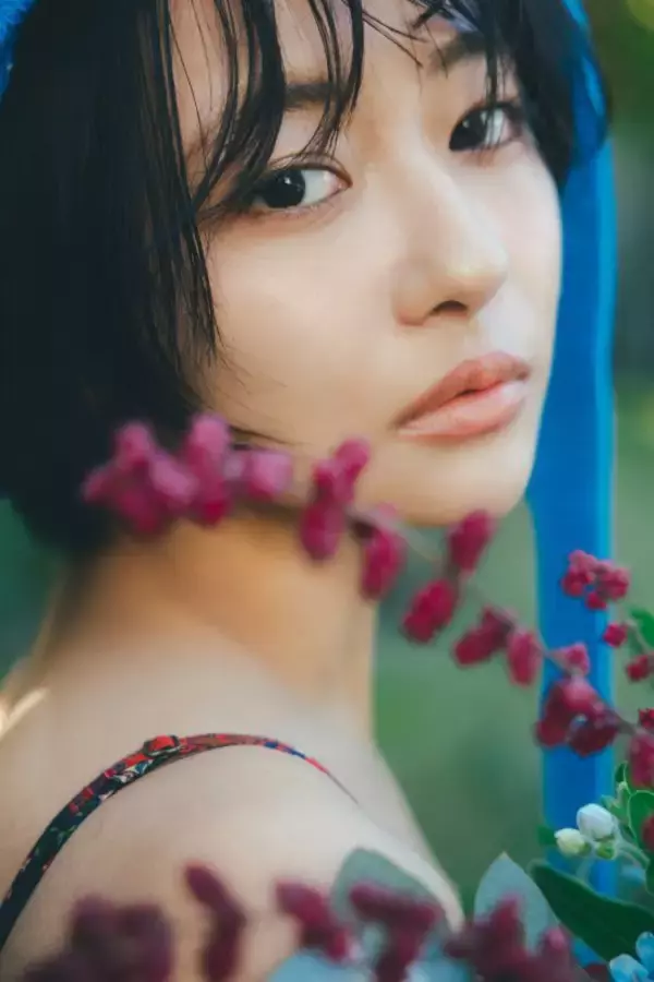 「「毎朝5時起きでライブ配信、ランニング」大人気バスケ女子が明かす、部活と芸能活動を両立した高校時代。家族の支えがあったから…」の画像