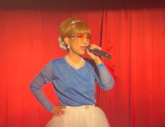 43歳まで「鹿児島で普通の主婦」だった女性が“大黒摩季ものまね”で大バズり、44歳で単身上京した理由