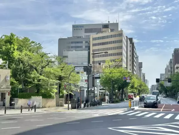 「『推しの子』ロケ地がまさかの不法占拠？市ヶ谷駅前のシンボル「都会の釣り堀」が60年も存続できる深いワケ」の画像