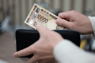 49歳男性が「奢るだけ損」と思うワケ。居酒屋の酔客が放った「カネにまつわる金言」4選