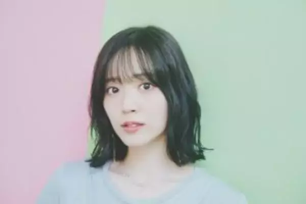 「鈴木愛理が語る31歳の現在地「常に今日の自分がいちばん良かったと思える生き方」」の画像