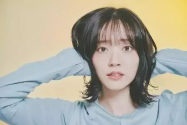 「鈴木愛理が語る31歳の現在地「常に今日の自分がいちばん良かったと思える生き方」」の画像