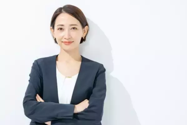 「この後、ホテル行く？」と耳元で囁かれ…執拗に迫る33歳女性上司に感じた“疑問”――仰天ニュース特報