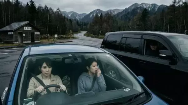 あおり運転してきた車に「なぜつけ回すんですか？」運転手の中年男性の呆れた答えとは…警察白書が物語る「女性被害」の実態も