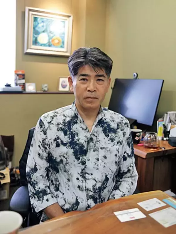 「30kgの荷物が「わずか3kg」の負担に。80代も働く現場で普及する“電力不要”スーツの実力とは」の画像