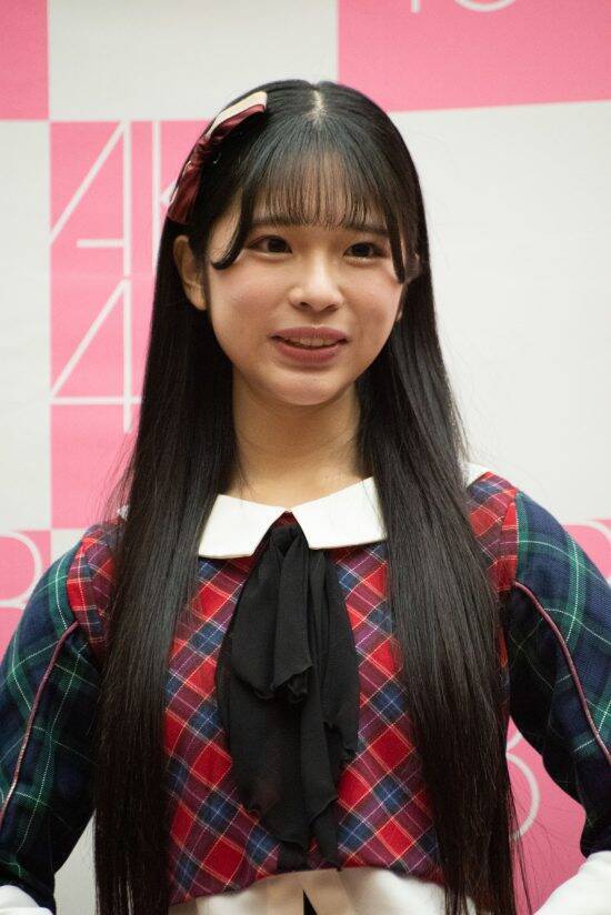 AKB48新時代の幕開け！21期研究生が日本武道館で初パフォーマンス