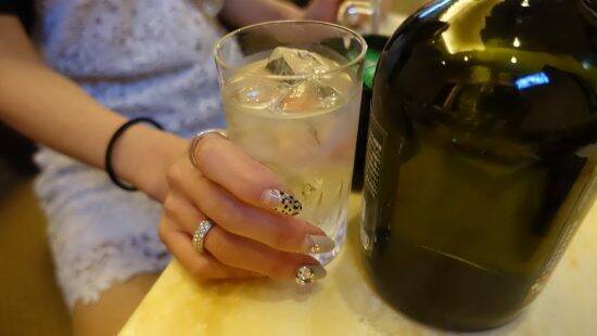 銀座ホステスが語る「キャバ嬢に嫌われるLINE」10選…気づかぬうちにやりがちな“残念な共通点”とは