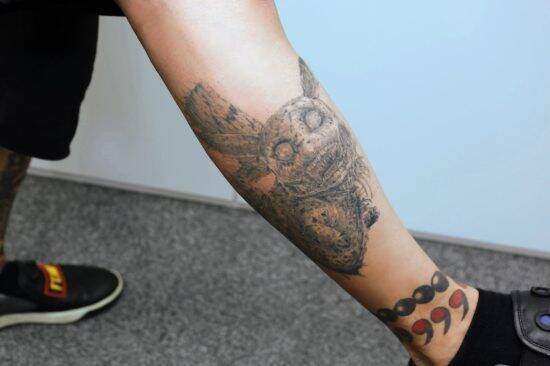 SNSで同名サービスが炎上、全身タトゥーの元祖“レンタルコワイ人”が明かす「意外すぎる依頼内容」