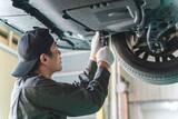 「「ディーラー点検はなぜ高い？」元営業マンが暴露。車を売るだけでは赤字…“まだ使える部品”も交換するワケ」の画像1