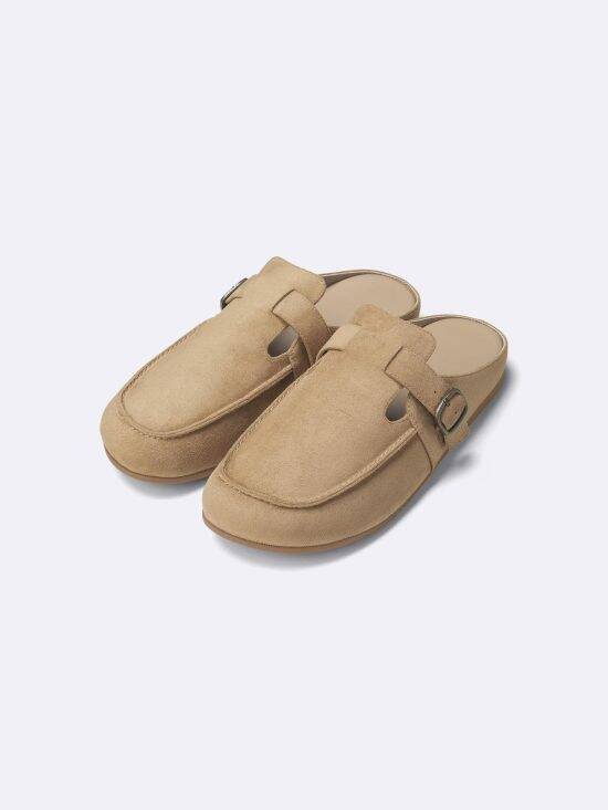 「時代遅れな印象」にならないユニクロ・GUの夏服3選。“1290円の最高傑作”など大人が買うべき「即戦力アイテム」