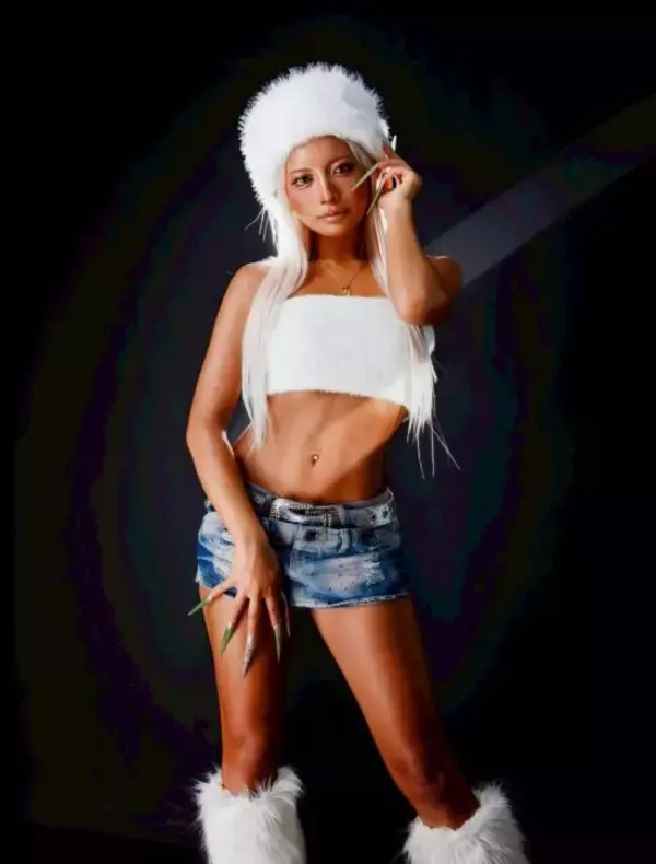 「「就職活動の日数はたった1日」“今”を生きる26歳黒ギャルを直撃。「可愛い子としか友だちにならない」と主張する理由も」の画像