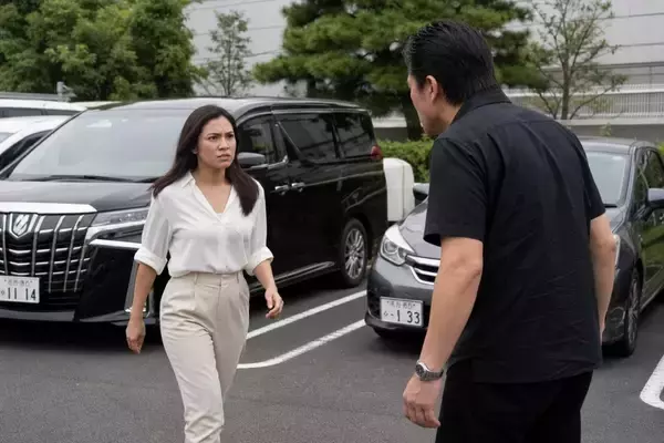 「「どんくさい運転しやがって！」あおり運転の男が怒号…車を蹴る暴挙に出た“ケンカ腰男”を一瞬で黙らせた意外な人物」の画像