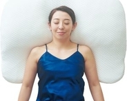 酷暑を乗り切る「夏の快眠グッズ」総特集。『ギガ枕』でぐっすり睡眠できる理由