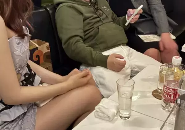 「中国人訪日客の激減で白タクや闇民泊が危機。当事者が明かす危機と混乱「このままだと、すべて手放すしかない」」の画像