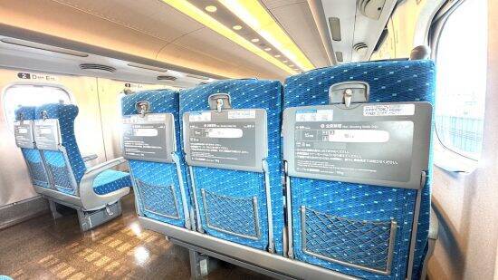 新幹線の荷物スペースを外国人観光客が“横取り”。スーツケースが勝手に置かれていて「ありえない」――3連休ベスト
