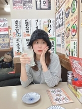 “日本屈指の飲み屋街”でスナックを営む20代女性が見た、“帰り際が残念な客”の特徴5選「会計後に居座るのはNG」――大反響セレクション