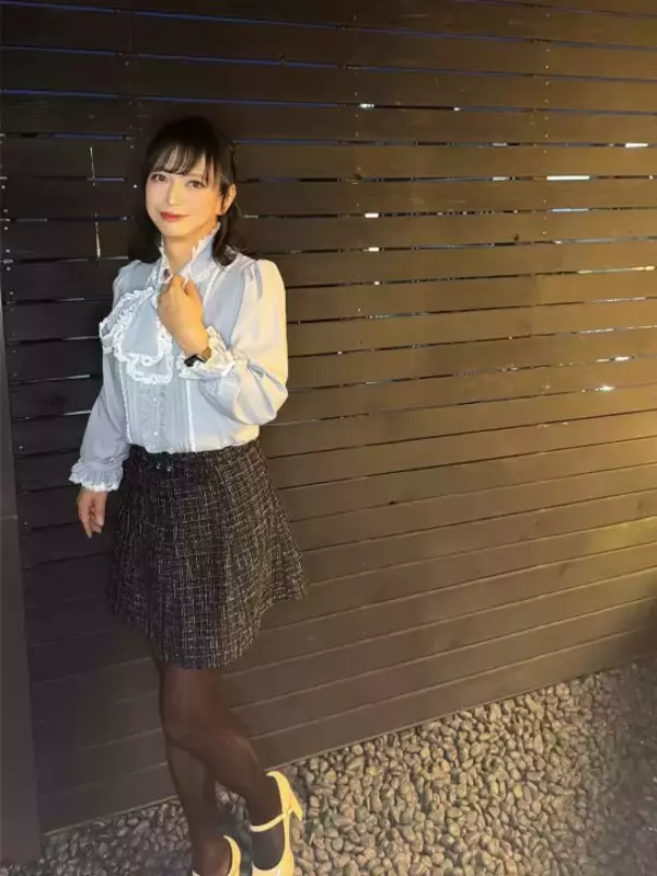 「美女の正体は“大手企業で働く50代後半の男性”。「一般の人を不愉快にさせたくない」スタジオなどでのみ女装を楽しむ」の画像