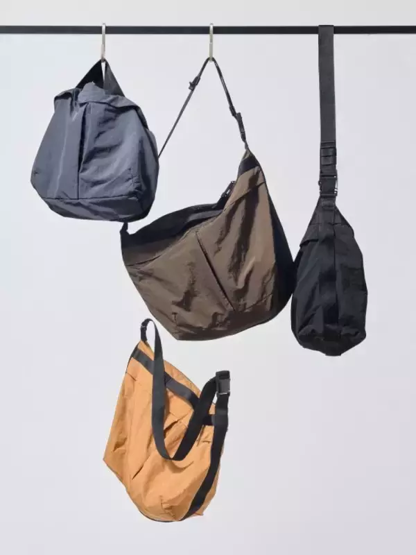 「ユニクロUの最新作「ルメールで買うと10万円どころじゃない」「1990円という破格」買わないと損する“5つの絶品アイテム”」の画像