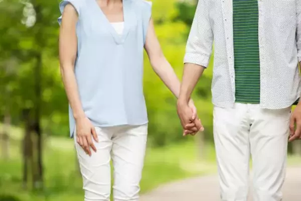 「「友達がいない」「こだわりが強い」結婚できなかった37歳男性、それでも“親友のような妻”と出会えたワケ――仰天ニュース特報」の画像