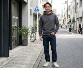 40代男性が選ぶべき「パーカーの正解」とは。色、サイズのほかに「意外と重要」なチェックポイントが
