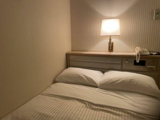 「ラブホ代わりに使うな！」安ビジホで働く従業員が怒りを滲ませる“大量の置き土産”とは――仰天ニュース特報