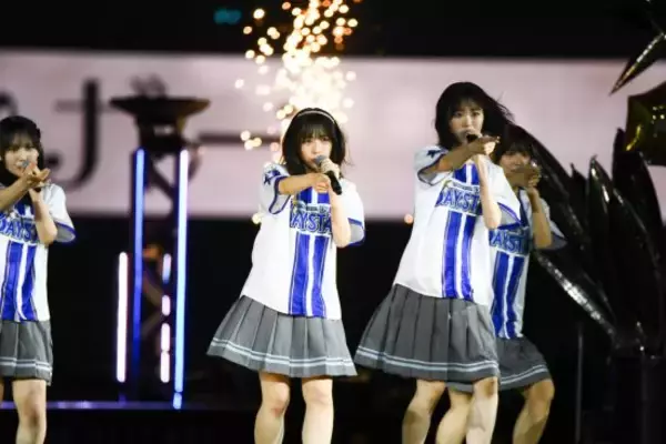 「日向坂46・藤嶌果歩が見事なノーバン投球。推しに酔いしれた横浜の夜が大盛況で幕を閉じる！」の画像