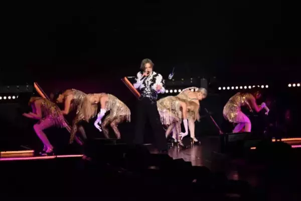 「堂本光一、4年ぶりソロツアー。“RAISE”で見せた新境地」の画像