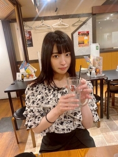 200万円の奨学金を返し続ける「元アイドル」のリアル。進学校からFラン大学へ進んだ“やむを得ない”事情