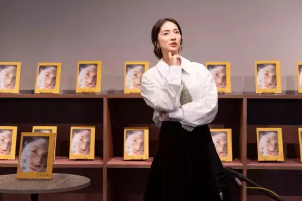 「仁村紗和「初めての台南で“自分”という色を出せました」1st写真集『燦爛』への想いを語る」の画像