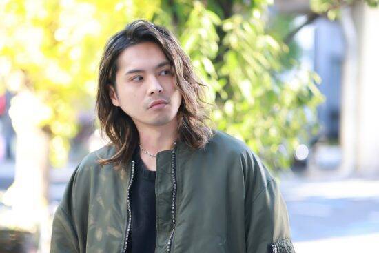 元NEWS・草野博紀が明かす、“グループ脱退まで”と“その後の人生”。週刊誌報道には「『終わった』という言葉しか…」