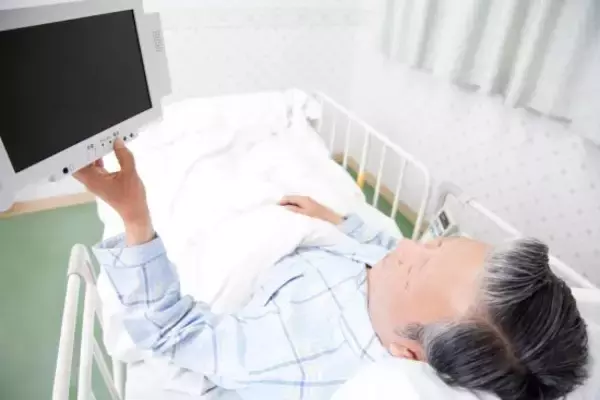 「「あんた若いんだから、窓際のベッド譲れよ」同じ病室に入院する“ワガママ老人”を成敗した男性の行動――仰天ニュース特報」の画像