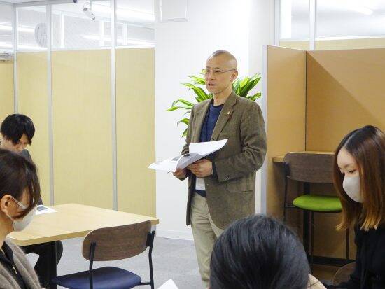 朝礼で社訓を叫び、ひたすらテレアポ、厳しい叱責も…『ザ・ノンフィクション』で話題の“昭和式企業”をあえて選んだ“Z世代社員”の本音
