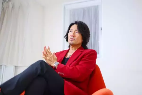 「「金持ちを札束で引っ叩きたかった」“日本で一番稼いだホスト”の意外な原点。関西学院大学時代に感じた格差」の画像