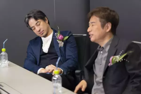 「“GACKTからの着信”が話題に。ひろゆき、川上量生らがあえて今“国産SNS”を立ち上げたワケ」の画像