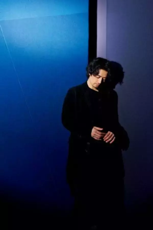 「斎藤工が「僕は明らかに老害予備軍」と語る理由。「僕ら世代が駆逐されないと健全にならない」44歳の危機感」の画像