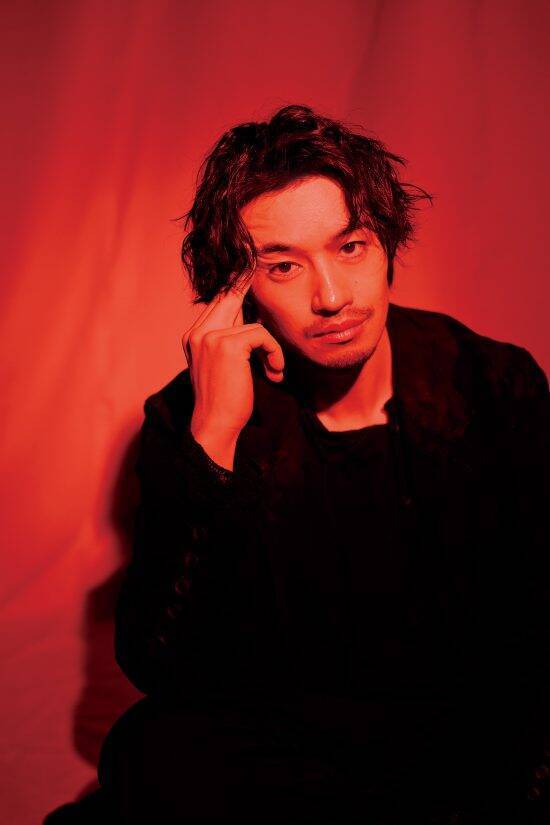 斎藤工が「僕は明らかに老害予備軍」と語る理由。「僕ら世代が駆逐されないと健全にならない」44歳の危機感