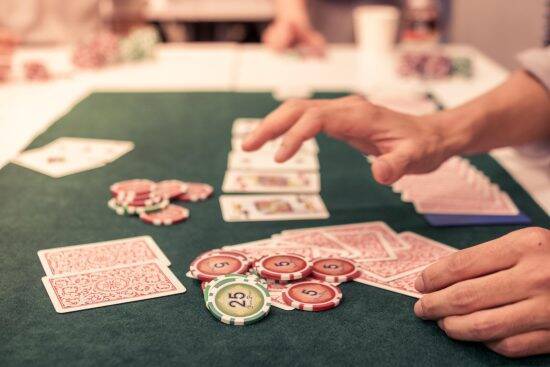 都内アミューズメントカジノ6割が違法営業。「ウェブコイン」換金ルートが風営法違反の核心。パチンコとの扱いの違いは？