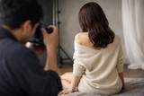 「「27歳なのにハタチ」元セクシー女優が“嘘プロフィールの実態”を暴露。「ネットで即バレ時代」による弊害」の画像1