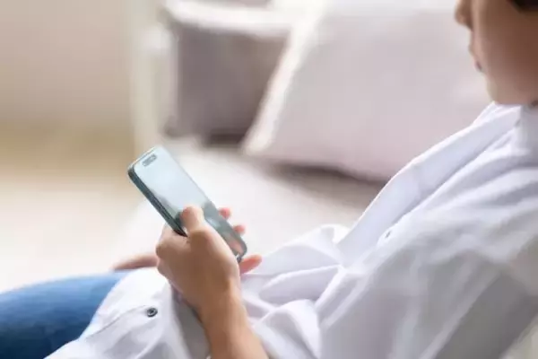 SNSで「戦争反対」を表明するだけでなぜ叩かれる？重箱の隅をつつくような自称“保守”の幼稚な正体