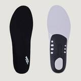 「没落するナイキと新勢力で分かれた明暗、JALの“スニーカー解禁”で見えたこと…2025年「激変する靴業界」を総括」の画像2