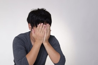 更新のたびに家賃が上がるのに「離れられない」住人たち…地方出身の学生が迷い込んだ、“不気味なアパート”での2年間