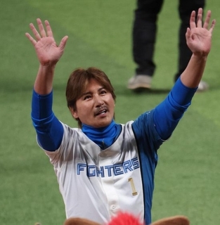 落合博満が「オレはできない」と認めた新庄剛志。日本ハムを“10年ぶり日本一”へ導く采配の妙