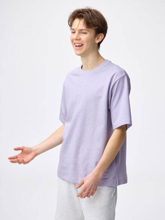コスパ最強の無地Tシャツ「990円には見えない高級感」「高級ブランドと見間違えるようなクオリティ」プロが買っている5アイテム